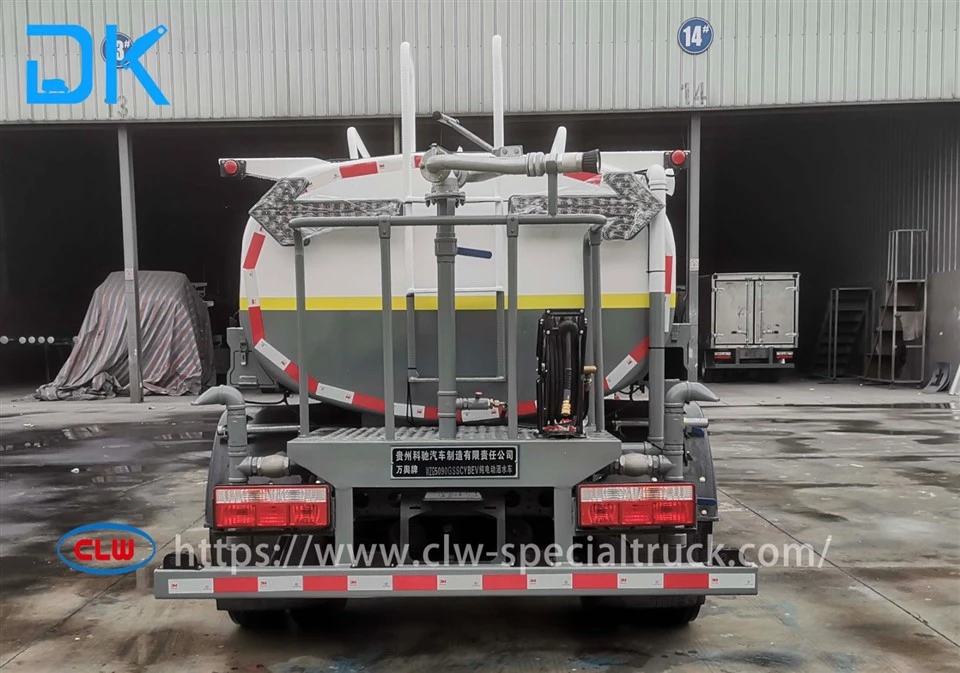 9-ton electric water sprinkler truck rear
